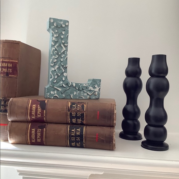 Letter “L” distressed finish ❤️❤️❤️❤️ - Picture 2 of 6